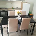 Apartments Marija * Трогир