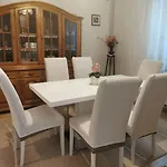 Apartments Marija * Трогир
